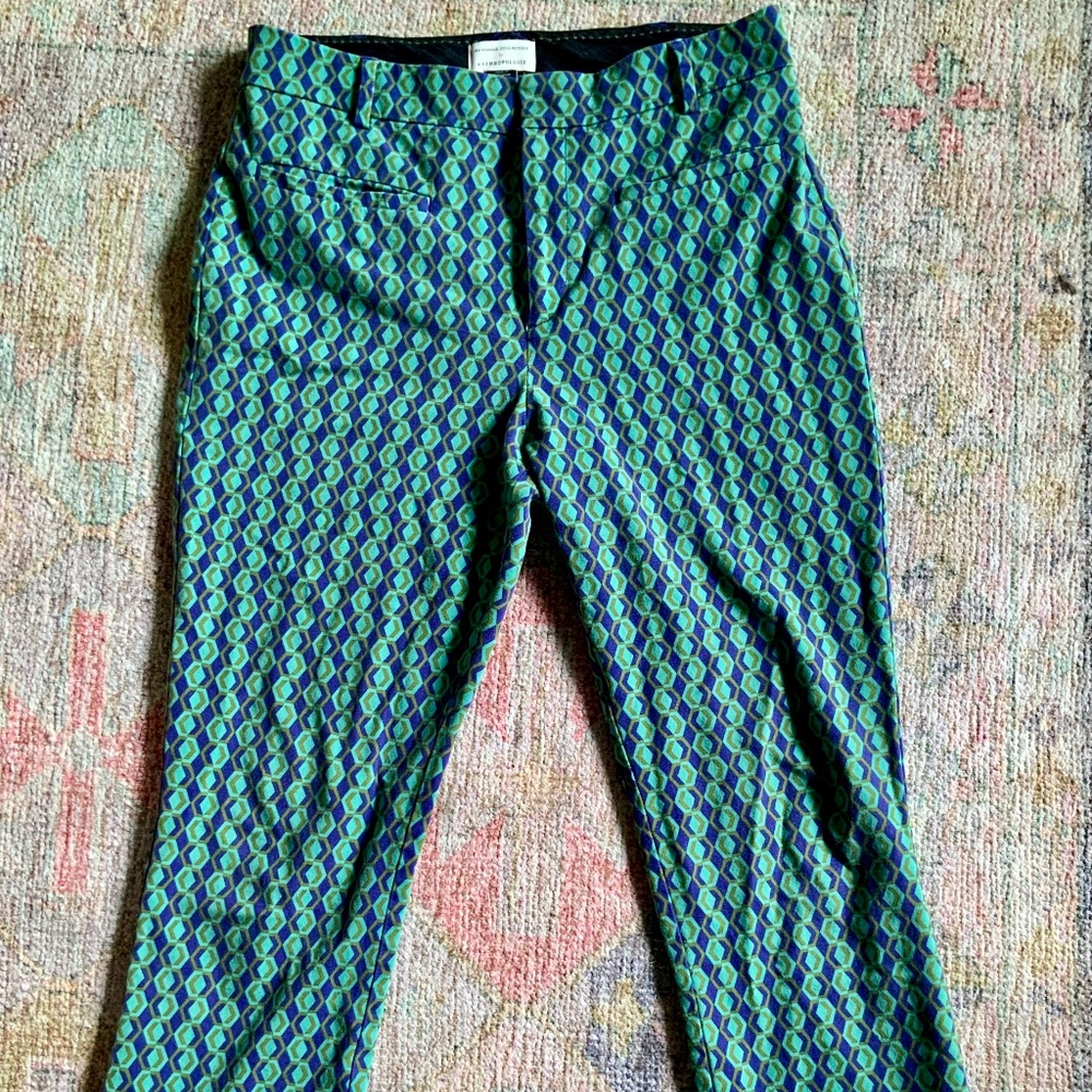 Anthropologie patterned cropped, fitted trousers